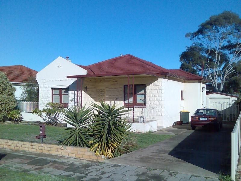137 East Terrace, Henley Beach SA 5022