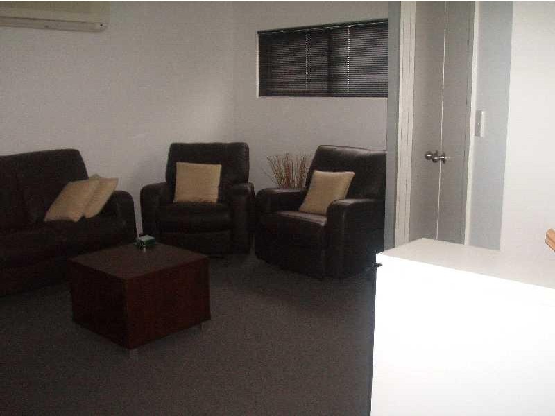 5 Portsmouth Lane, Mawson Lakes SA 5095