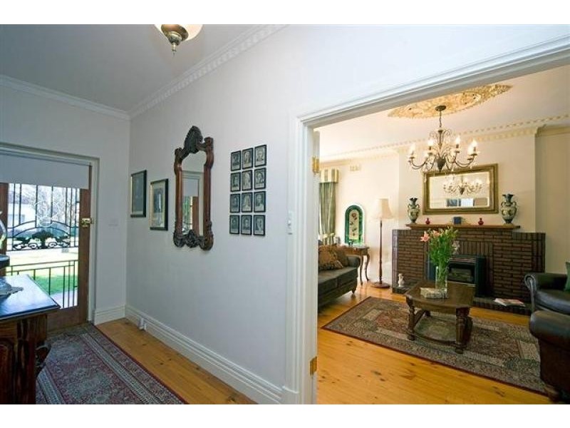 26 Gowrie Ave, Glengowrie SA 5044