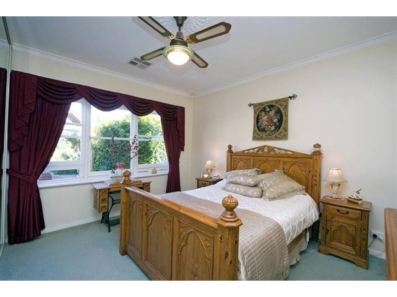 26 Gowrie Ave, Glengowrie SA 5044