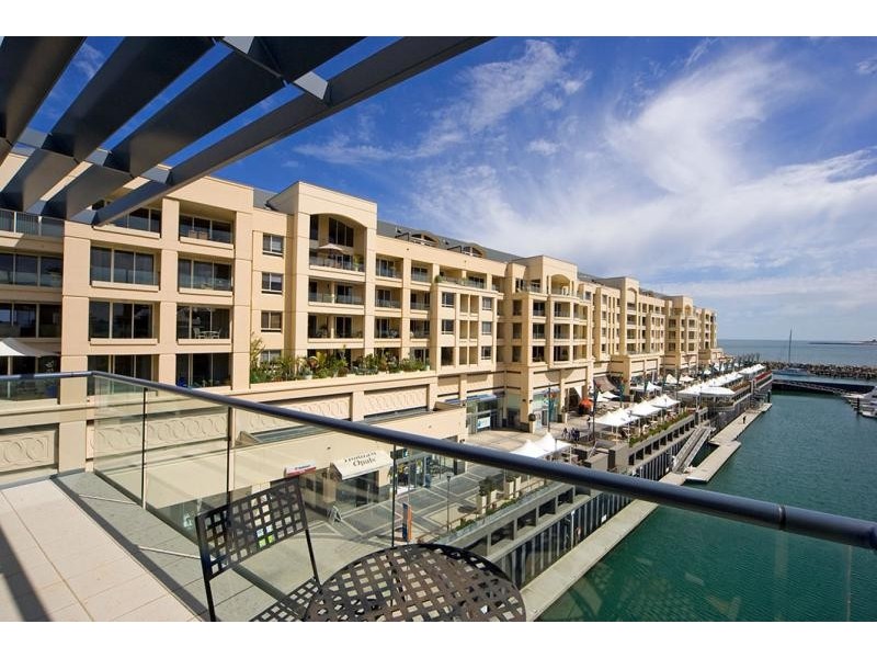 19/1-3 Chappell Drive, Glenelg SA 5045