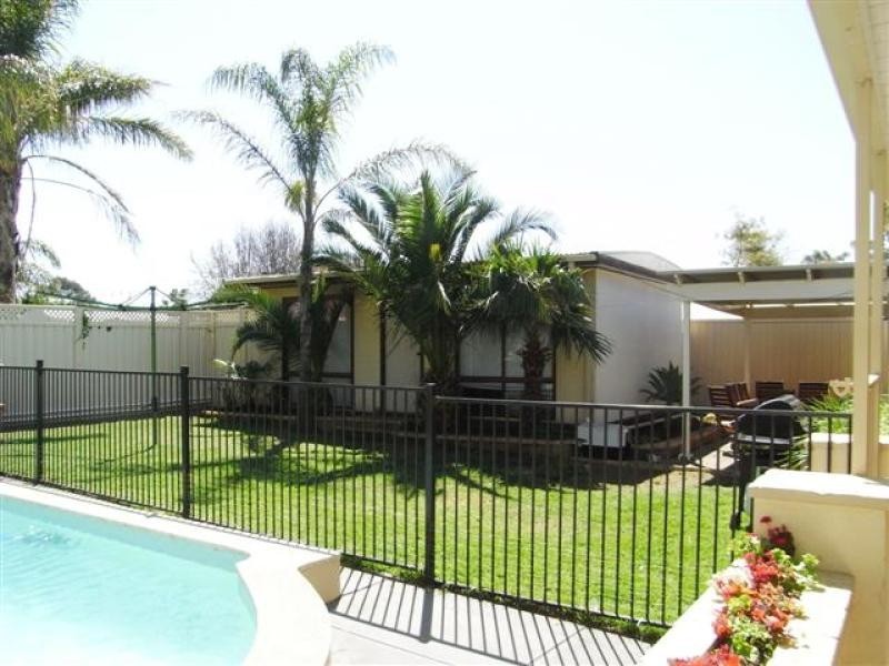 37 Alexander Ave, Morphett Vale SA 5162