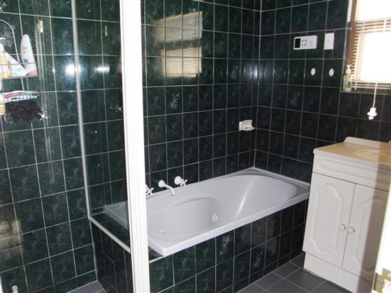 37 Alexander Ave, Morphett Vale SA 5162