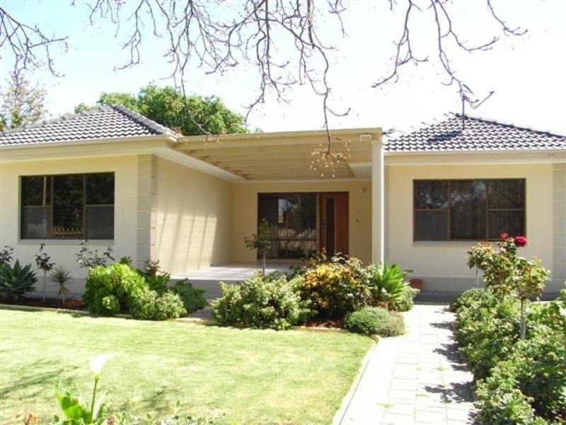 37 Alexander Ave, Morphett Vale SA 5162