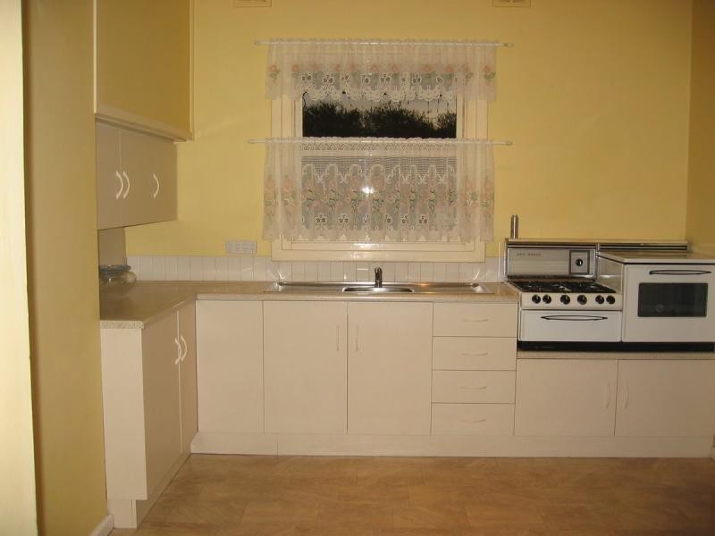 2 Freeman Avenue, Tranmere SA 5073