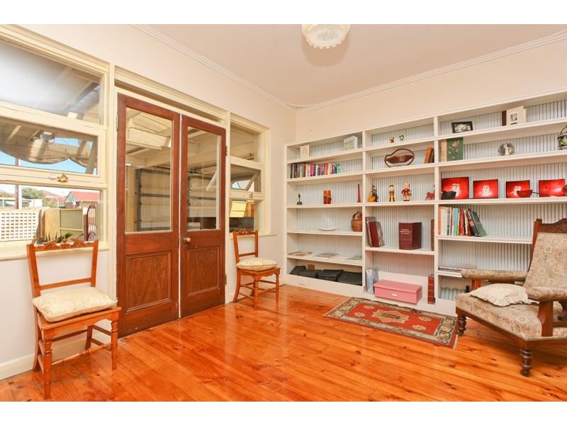 220 Military Road, Henley Beach SA 5022