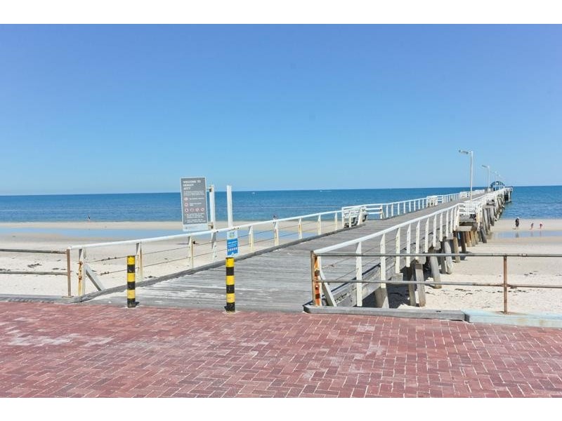 220 Military Road, Henley Beach SA 5022