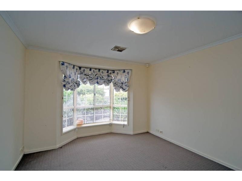 8 Worthing Drive, Sheidow Park SA 5158
