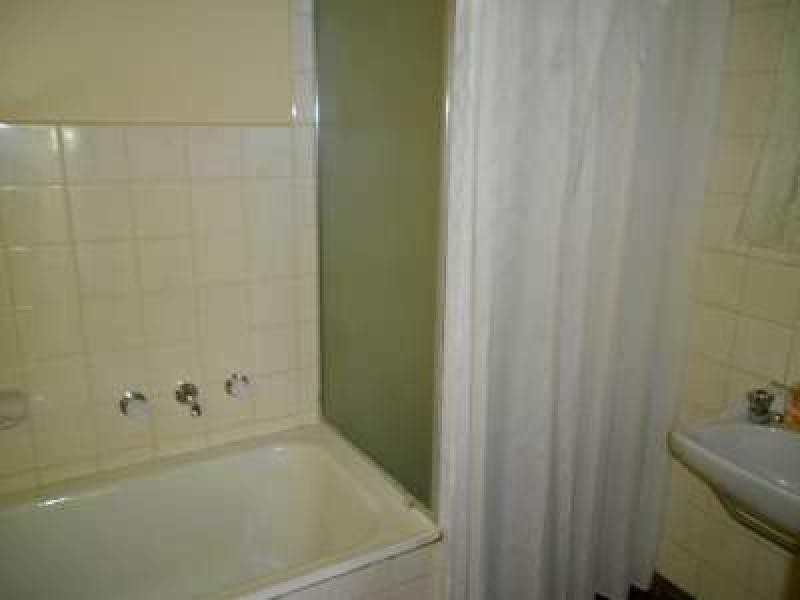 9 Ena Avenue, Croydon Park SA 5008