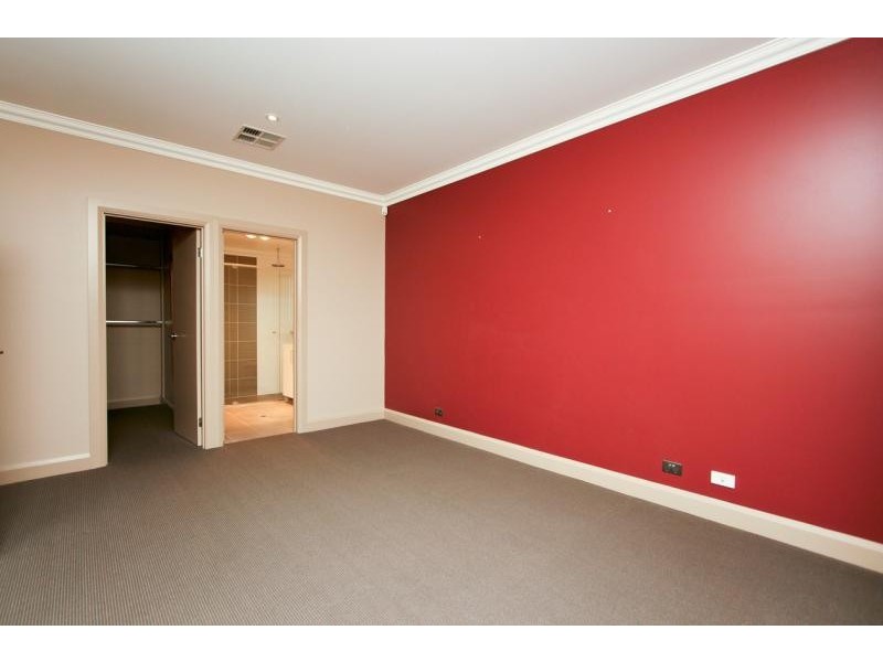 48A Cliff Street, Glenelg East SA 5045