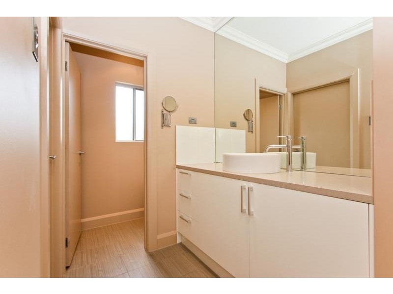 48A Cliff Street, Glenelg East SA 5045