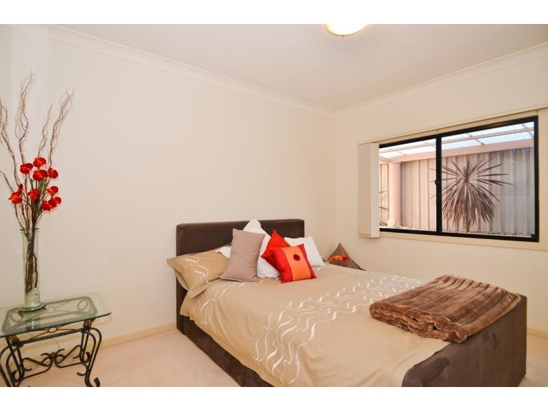 35 Cormorant Drive, Hallett Cove SA 5158