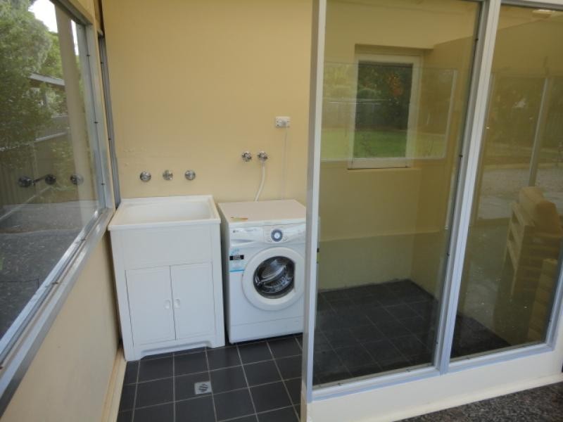 61 The Grove, Lower Mitcham SA 5062