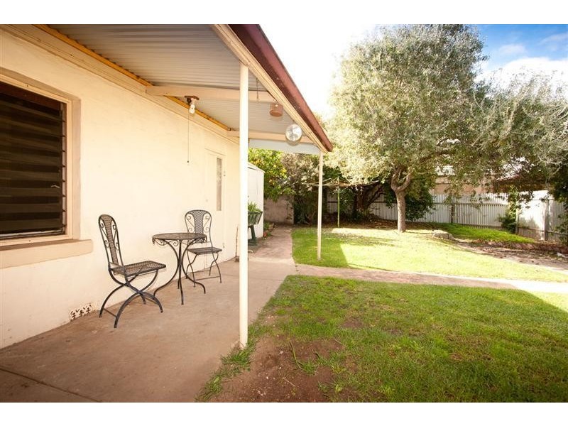 14 Hastings St, Glenelg South SA 5045