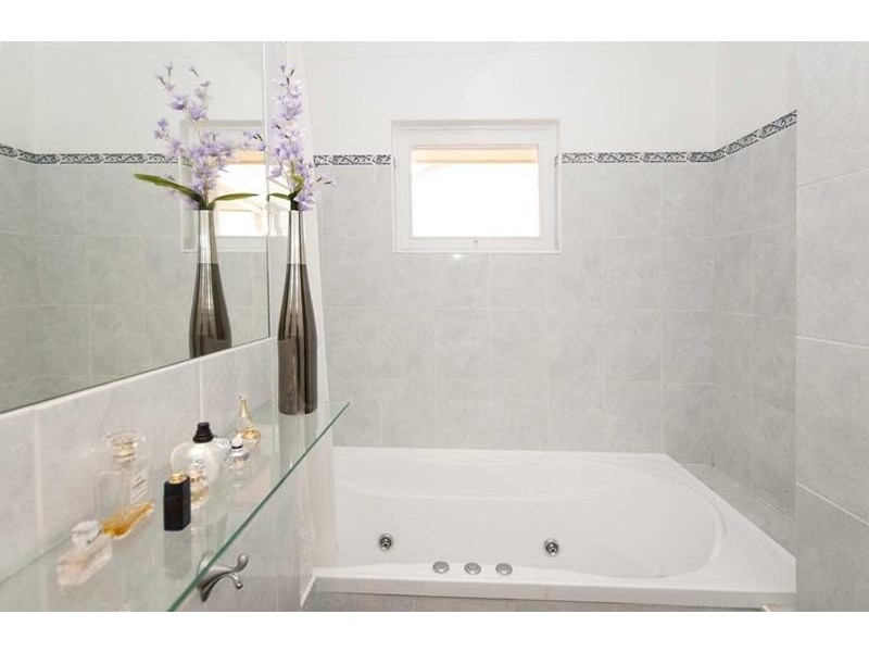 38 Montrose Avenue, Netherby SA 5062