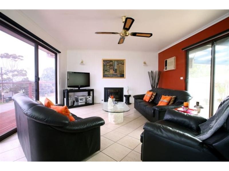 5 Keith Crescent, Marino SA 5049