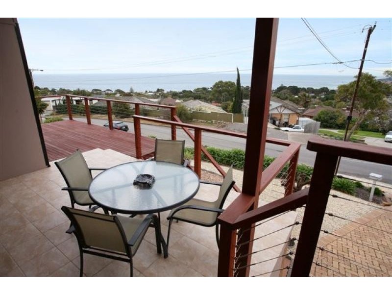 5 Keith Crescent, Marino SA 5049