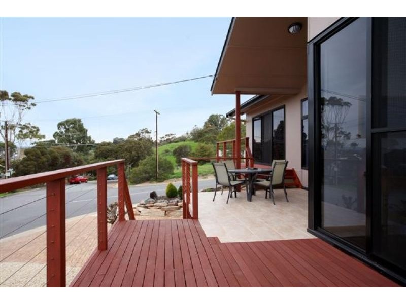 5 Keith Crescent, Marino SA 5049