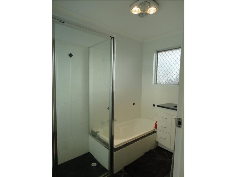 9 Mandalay Drive, Happy Valley SA 5159