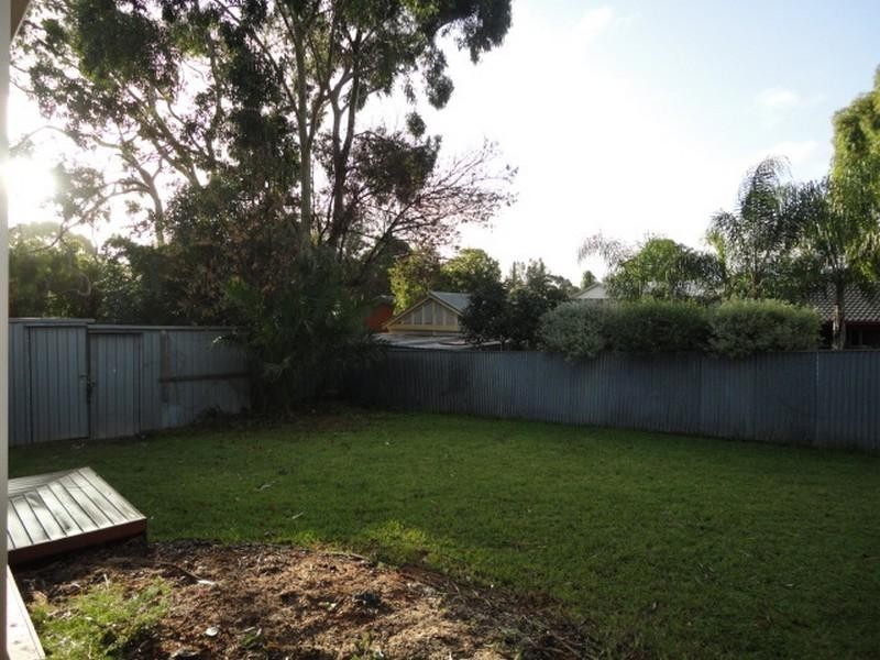 9 Mandalay Drive, Happy Valley SA 5159