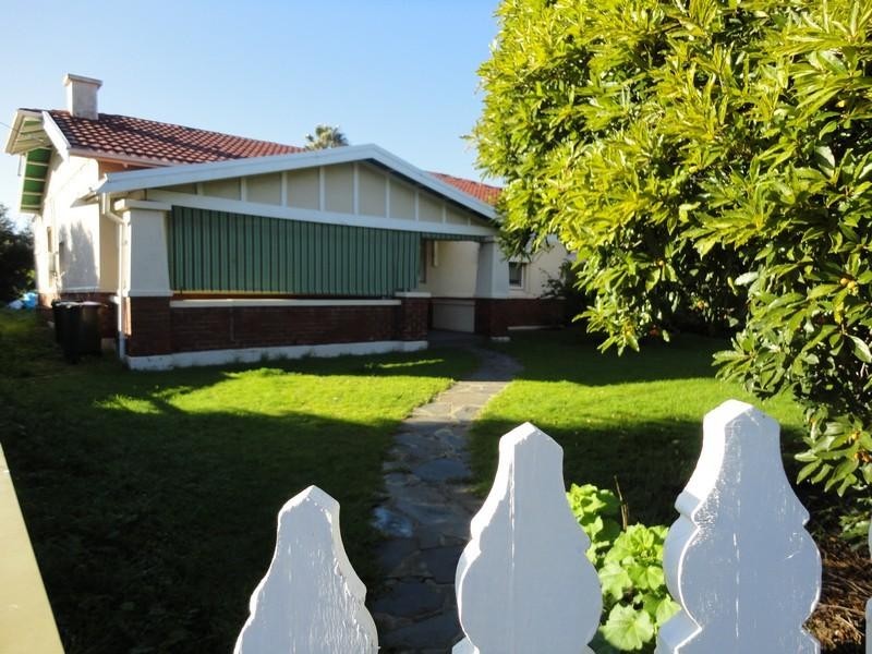 2 Orange Grove, Kensington Park SA 5068