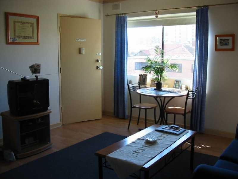 Unit 10/12 Moseley Street, Glenelg SA 5045