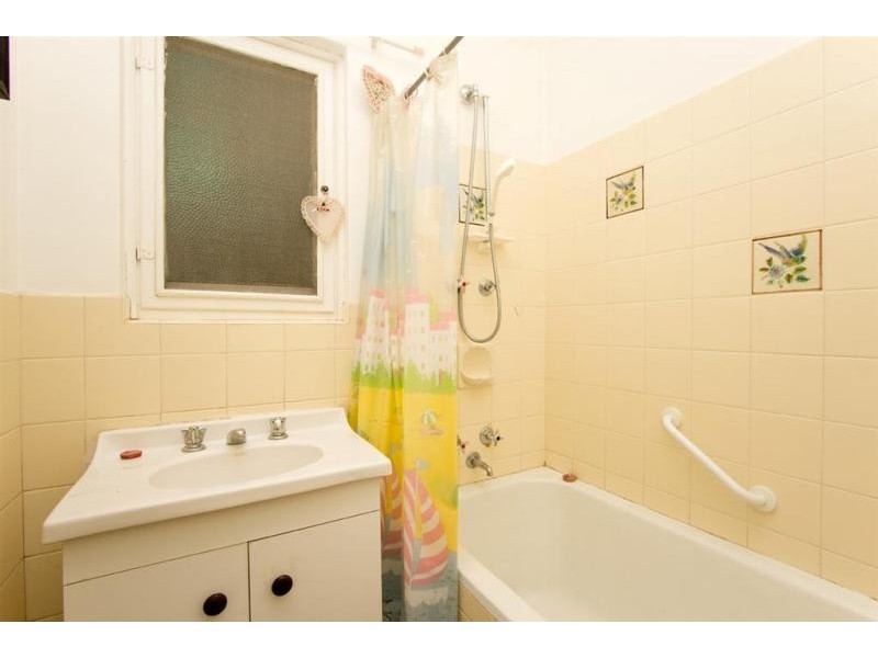 15 Vinall Street, Dover Gardens SA 5048