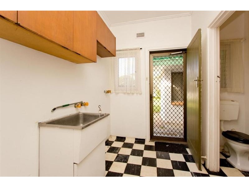 15 Vinall Street, Dover Gardens SA 5048