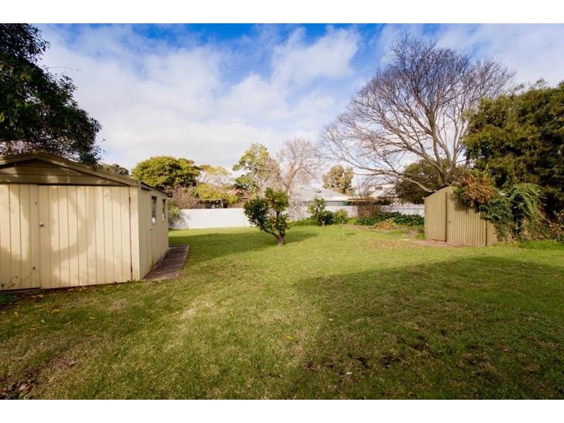 15 Vinall Street, Dover Gardens SA 5048