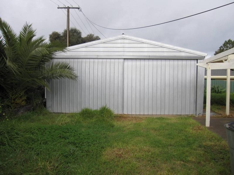 1 Scottsglade Road, Christie Downs SA 5164