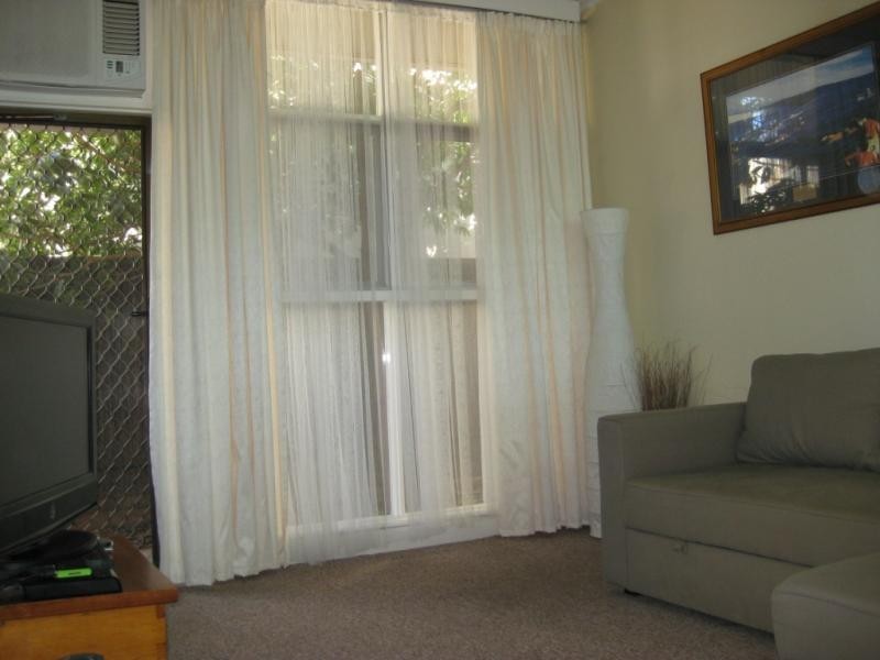 Unit 2/1 Regent Street, Glenelg North SA 5045