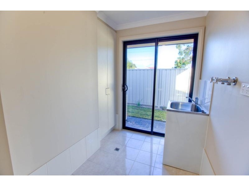 5 Porchester Street, Campbelltown SA 5074