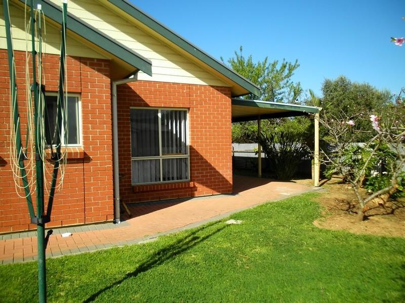 2a Dring Avenue, Findon SA 5023