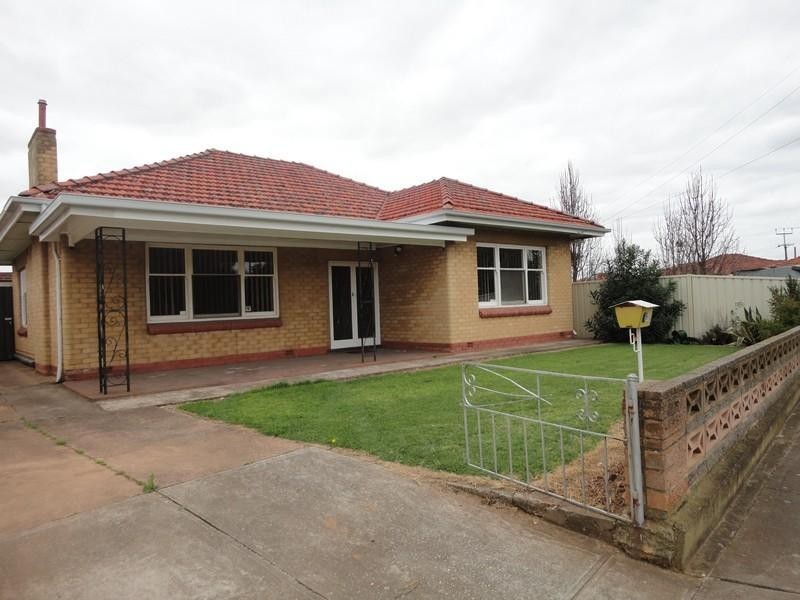 6 Cooper Avenue, Croydon Park SA 5008