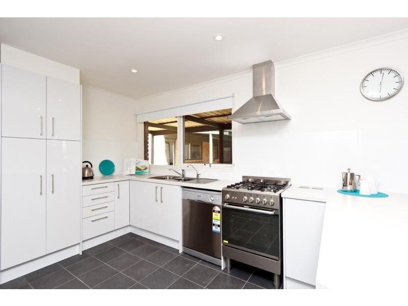 4 Jersey Road, Happy Valley SA 5159