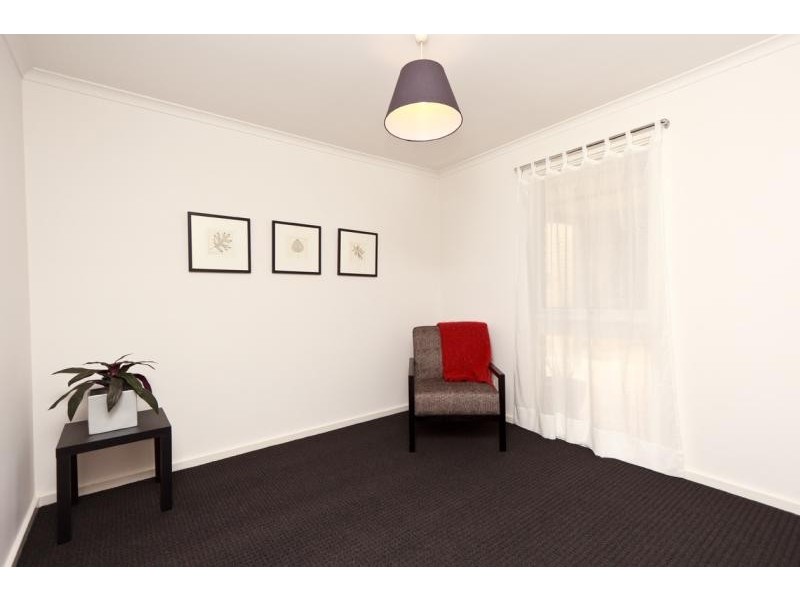 4 Jersey Road, Happy Valley SA 5159