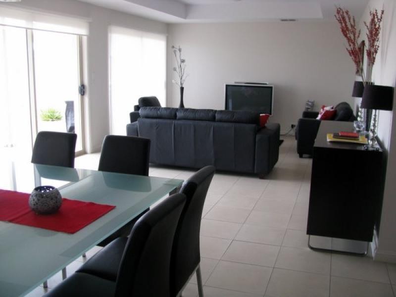 32 Wentworth Parade, Hindmarsh Island SA 5214