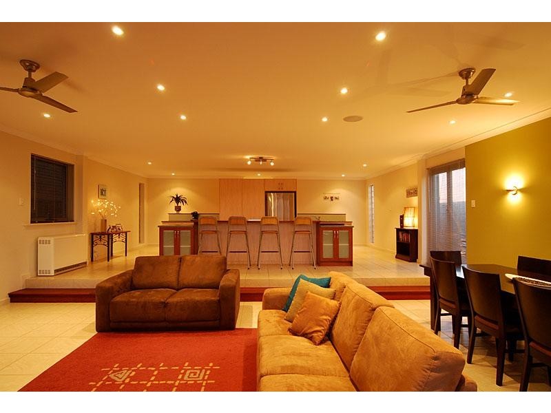 14 BRITANNIA PARADE, Hindmarsh Island SA 5214