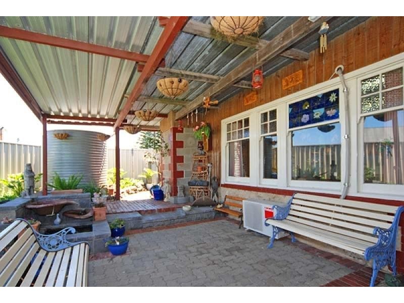 8 Hutchinson Street, Goolwa SA 5214