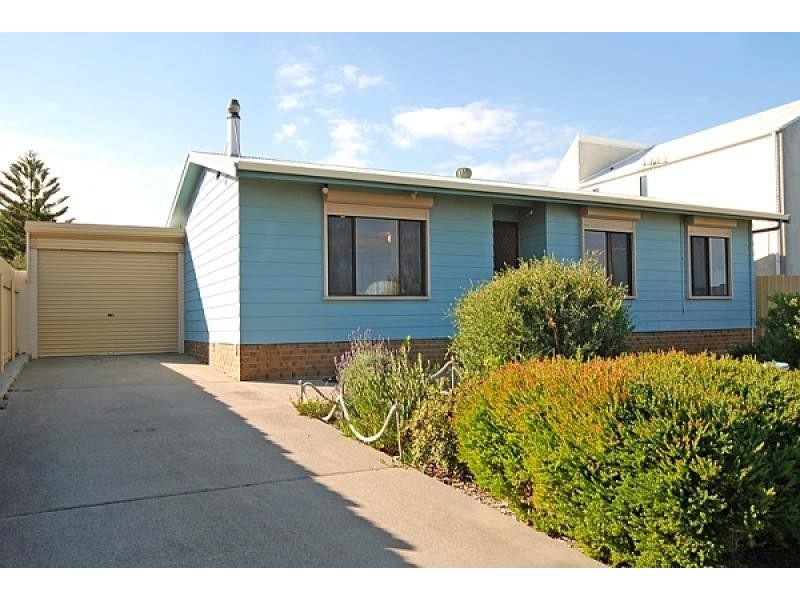 20 NEIGHBOUR AVE, Goolwa Beach SA 5214