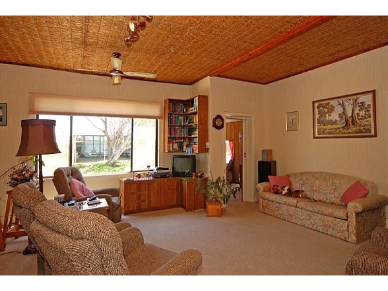 60 Mundoo Channel Drive, Hindmarsh Island SA 5214