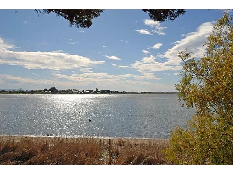 6 Jolly Street, Hindmarsh Island SA 5214
