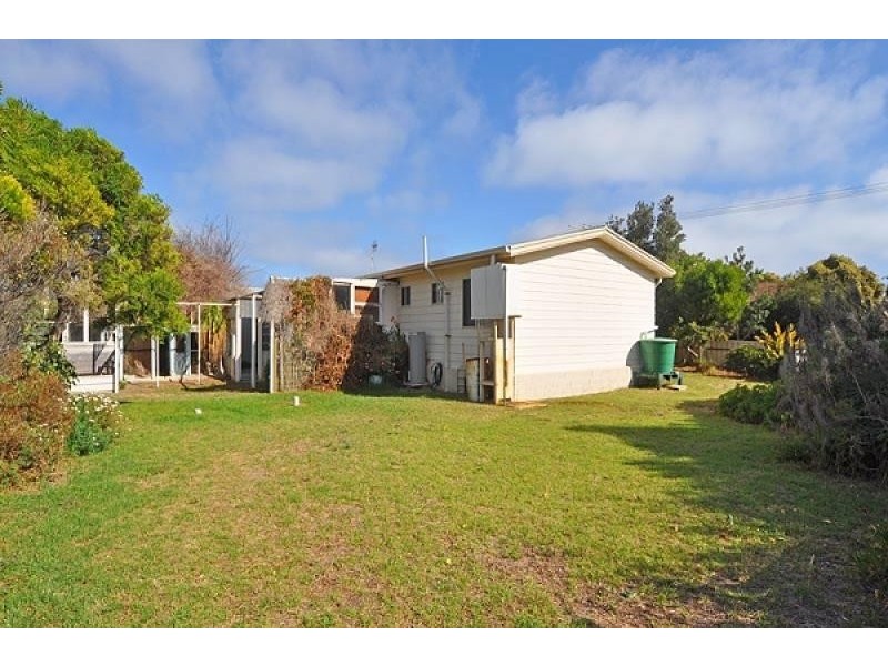 10 Hazel Street, Goolwa Beach SA 5214