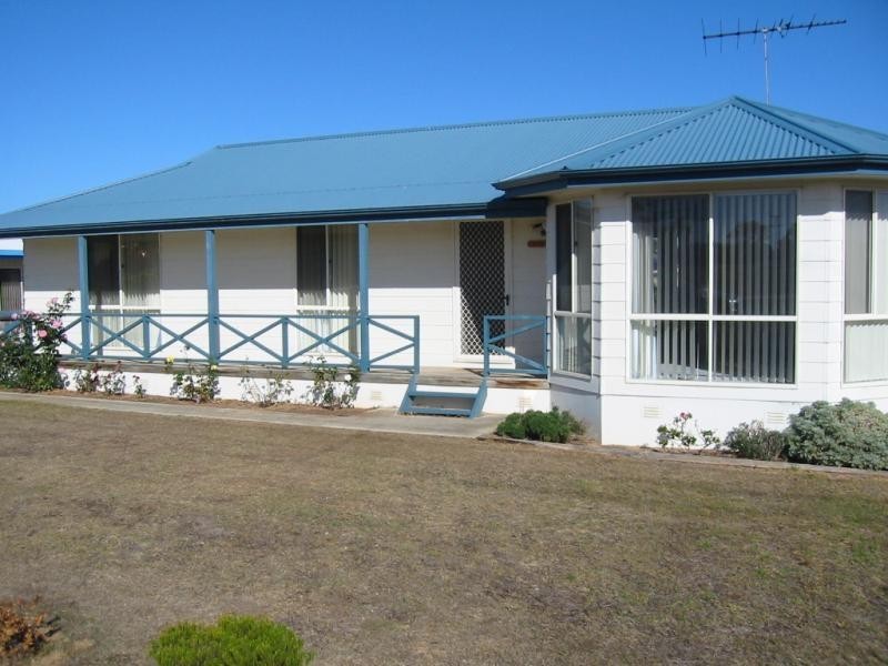 51 Beach Road, Goolwa Beach SA 5214
