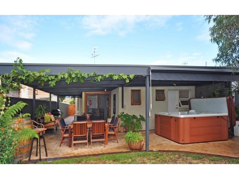 6 Newacott Place, Goolwa SA 5214
