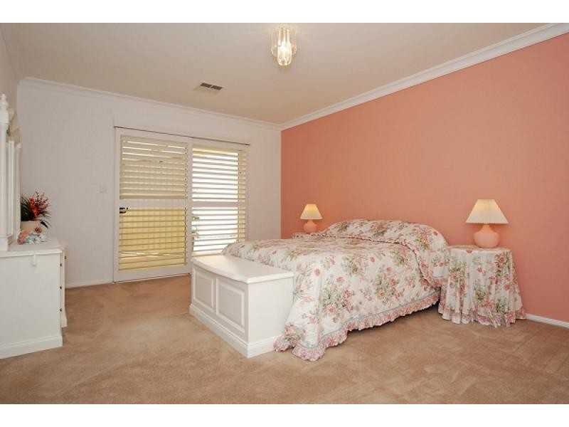 93 Captain Sturt Parade, Hindmarsh Island SA 5214