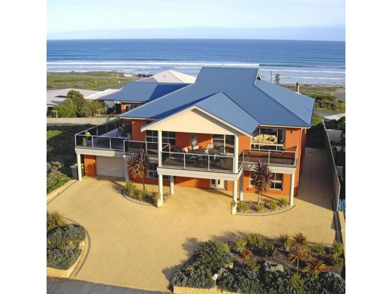 1 Hero Avenue, Middleton SA 5213