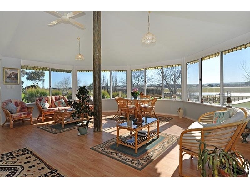 14 O’Connell Avenue, Hindmarsh Island SA 5214