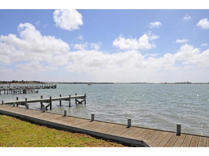 98 Mundoo Channel Drive, Hindmarsh Island SA 5214