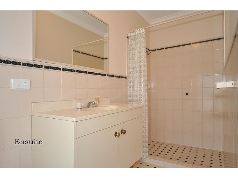 39 Arcadia Ave, Hindmarsh Island SA 5214